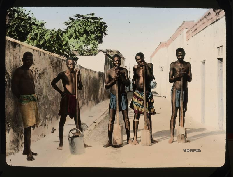 1899art Street Cleaners Sansibar Handcolored 1900s 1899art. Historical photograph from the 1899art Archive.